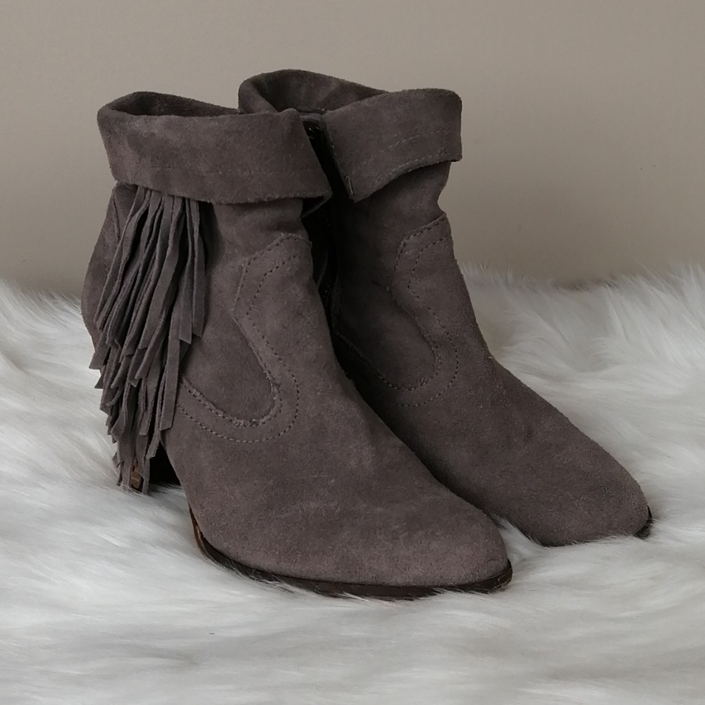 Steve Madden Pallas fringed ankle booties Size 7